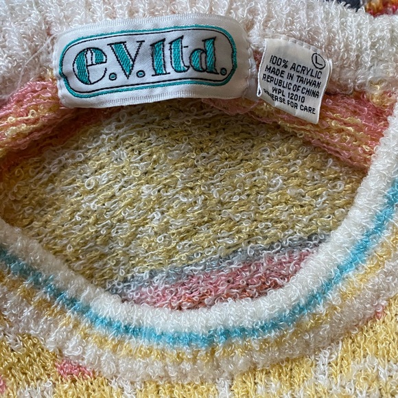 Vintage 80s pastel coquette preppy girly geometric crewneck sweater - Picture 6 of 7